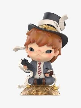 Hirono Le Petit Prince “The Businessman” confirmed Blindbox figure